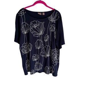 CHICO'S Navy Blue White Embroidered Floral Ladies Short SleeveTop, 3/L
